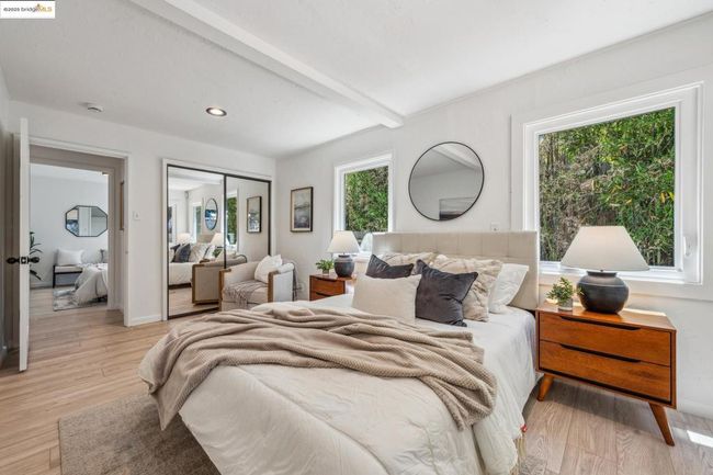 7069 Saroni Dr, House other with 2 bedrooms, 1 bathrooms and null parking in Oakland CA | Image 22