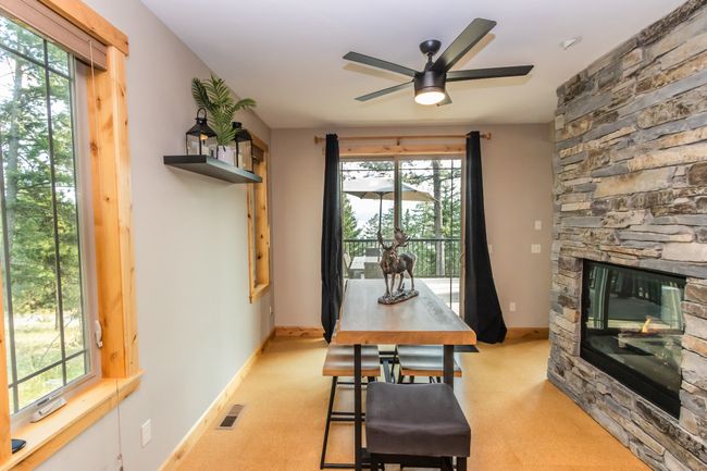 Dining Area | Image 12