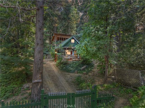22175 Pine Dr, Cedarpines Park, CA, 92322 | Card Image