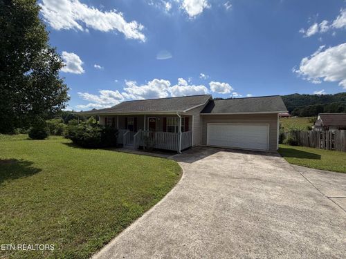 3175 Dutch Valley Rd, Clinton, TN, 37716 | Card Image
