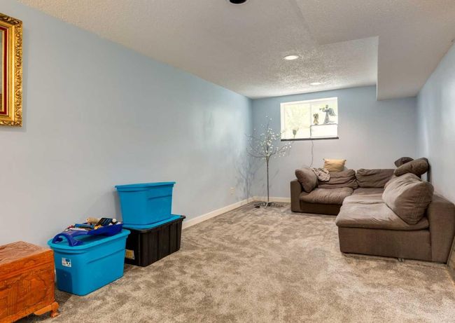1040 16 Street Ne, House other with 5 bedrooms, 2 bathrooms and 3 parking in Calgary AB | Image 24