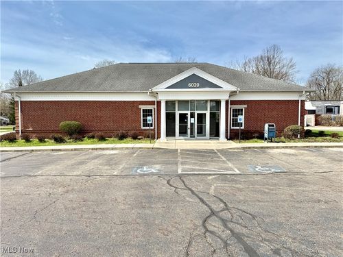6020 Manchester Rd, New Franklin, OH, 44319-4600 | Card Image