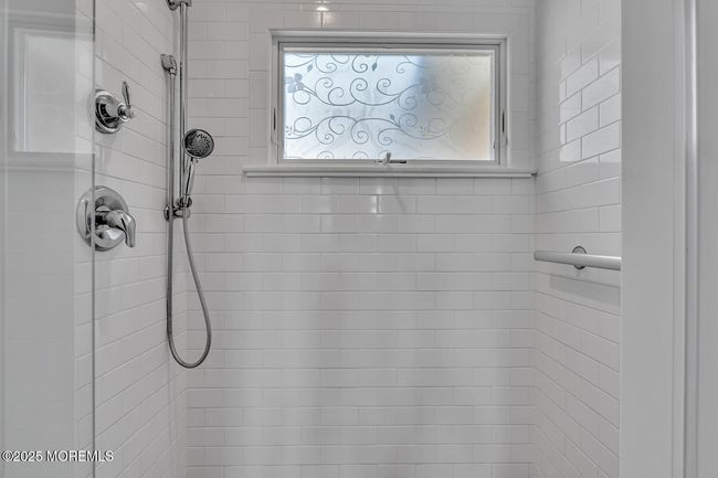 206 24 Th Ave, House other with 2 bedrooms, 1 bathrooms and null parking in Seaside Park NJ | Image 16