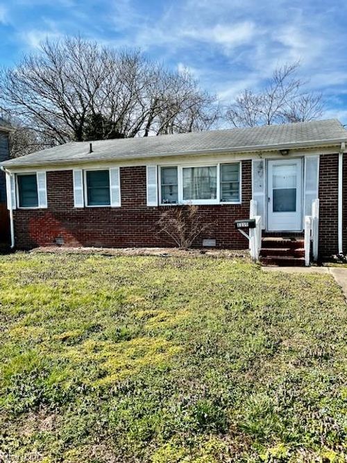 1119 N Mallory St, Hampton, VA, 23663-1462 | Card Image