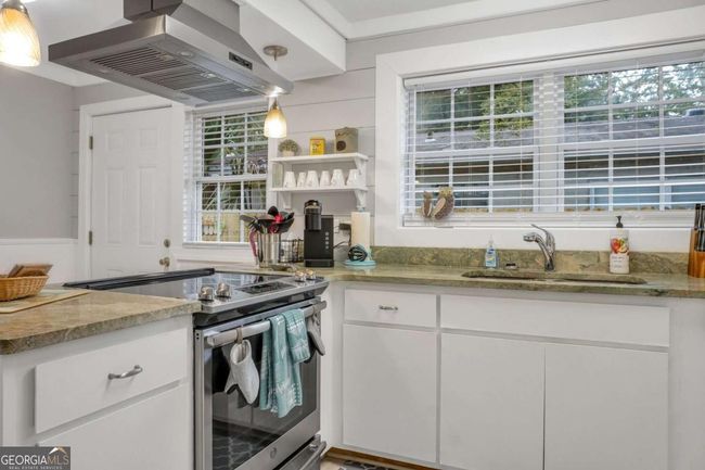 511/513 Demere Road, House other with 6 bedrooms, 5 bathrooms and 2 parking in St. Simons GA | Image 14