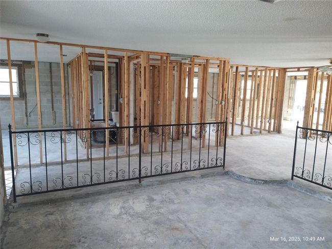 13610 Claudia Dr, House other with 3 bedrooms, 2 bathrooms and null parking in HUDSON FL | Image 6