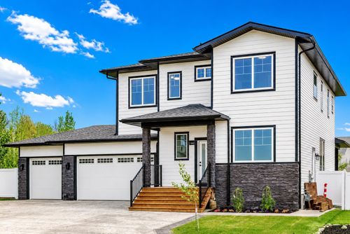 14 Napoleon Meadows Way, Innisfail, AB, T4G0N6 | Card Image