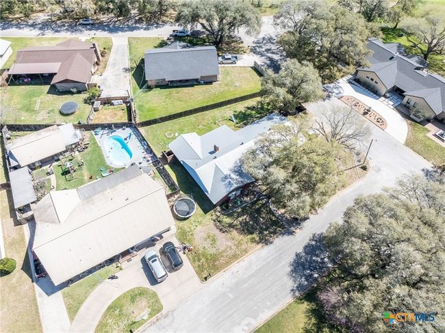 1413 Summit Dr, House other with 3 bedrooms, 3 bathrooms and null parking in Gonzales TX | Image 40