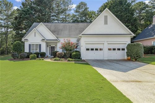 2933 Misty Rock Cv, Dacula, GA, 30019-3158 | Card Image