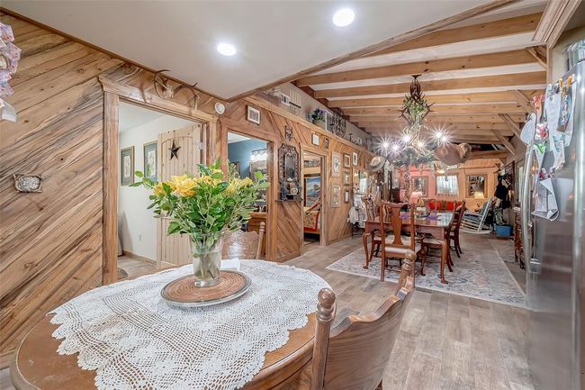 2080 Avenue J St, Home with 3 bedrooms, 2 bathrooms and null parking in Boling TX | Image 11