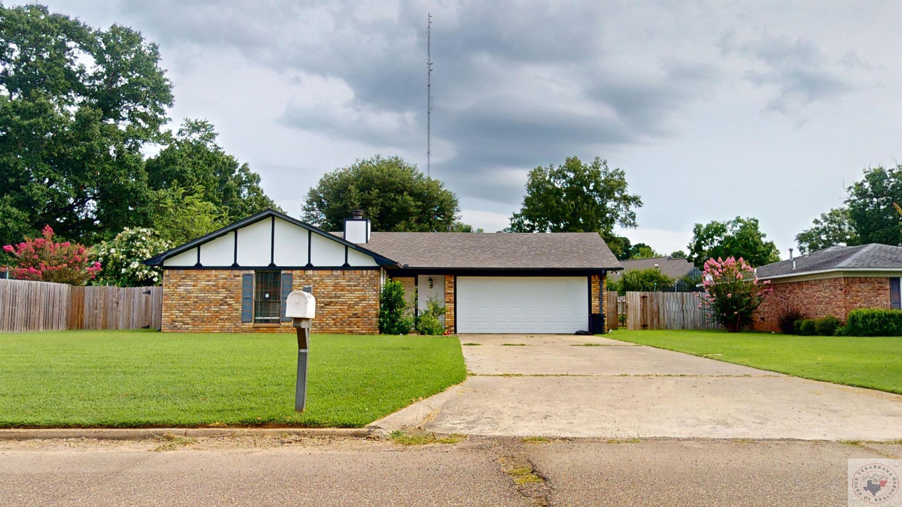 Village Cir, Wake Village, TX 75501