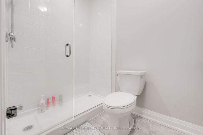 1476 Mockingbird Sq, House other with 4 bedrooms, 5 bathrooms and 2 parking in Pickering ON | Image 24