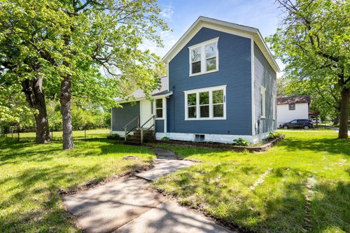 732 Wood Street, Muskegon, MI, 49442 | Card Image
