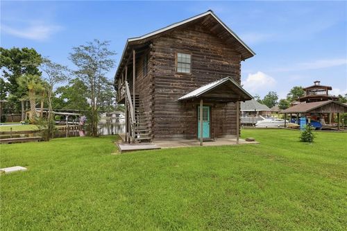32535 Rainy Ln, Springfield, LA, 70462-7667 | Card Image