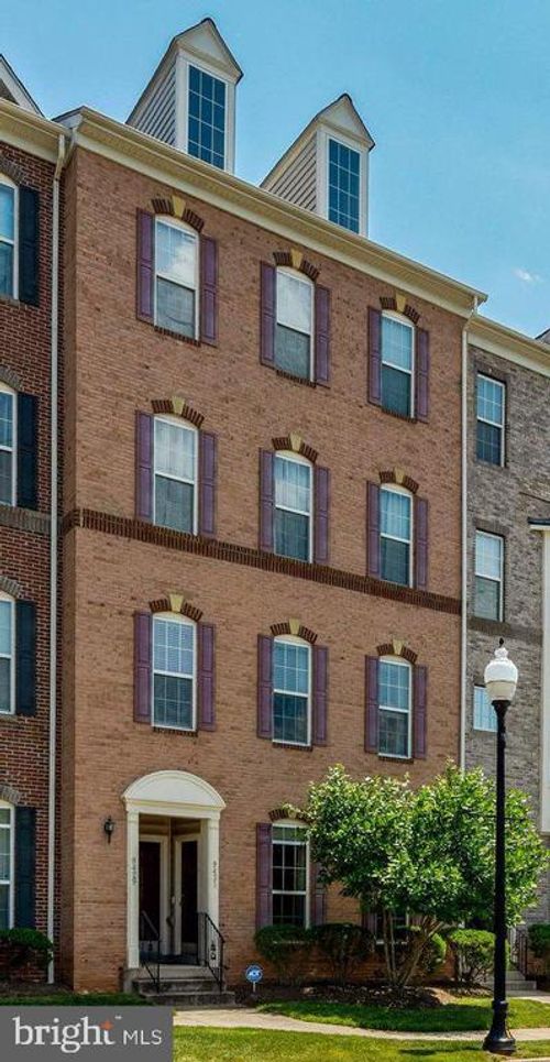 9431 Stonewall Rd, MANASSAS, VA, 20110-2571 | Card Image