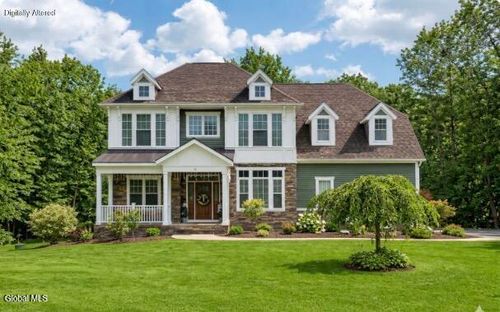 32 River Rock Dr, Rock City Falls, NY, 12863-1236 | Card Image