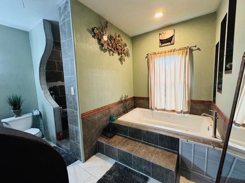640 Countess Rd, Quinlan, TX, 75474-6004 | Card Image