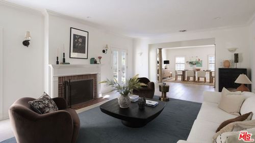 632 S Arden Blvd, Los Angeles, CA, 90005-3813 | Card Image