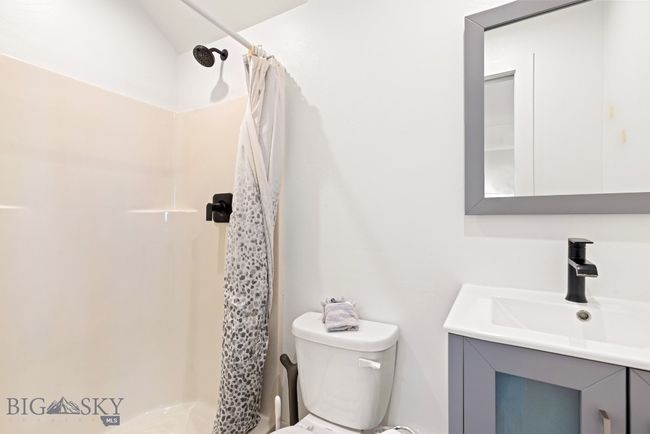 557 St Andrews Dr, House other with 6 bedrooms, 5 bathrooms and null parking in Bozeman MT | Image 32