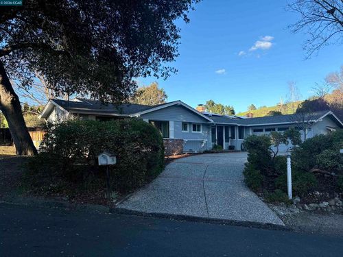 196 196 Wilkie Dr, Walnut Creek, CA, 94598 | Card Image