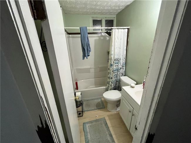 8621 Hickory Ln, House other with 3 bedrooms, 2 bathrooms and null parking in Lithia Springs GA | Image 11