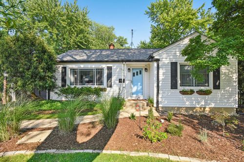 25 Nebraska St, Geneva, IL, 60134-2356 | Card Image