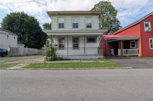 415 W Park St, Rome, NY, 13440-4949 | Card Image