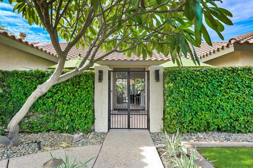 48721 Santa Ursula St, La Quinta, CA, 92253-6226 | Card Image