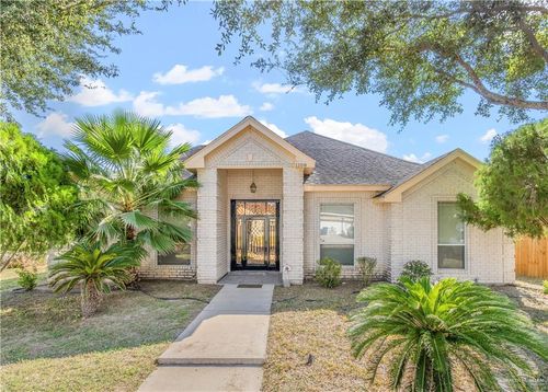 1108 N Boston College Dr, Edinburg, TX, 78541-6377 | Card Image