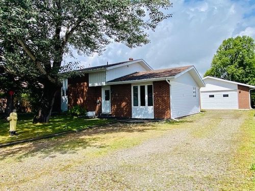 {{alt}} | Card Image