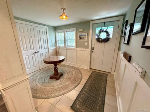 51 Furman Ln, Patchogue, NY, 11772-3652 | Card Image