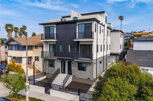 12-334 N Reno, Los Angeles, CA, 90026 | Card Image