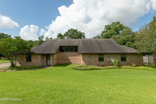 3936 Bayou Blvd, New Iberia, LA, 70563-3010 | Card Image