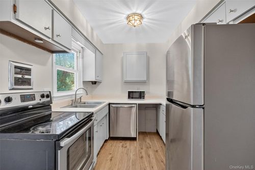 144 Stagecoach Pass, Stormville, NY, 12582-5114 | Card Image