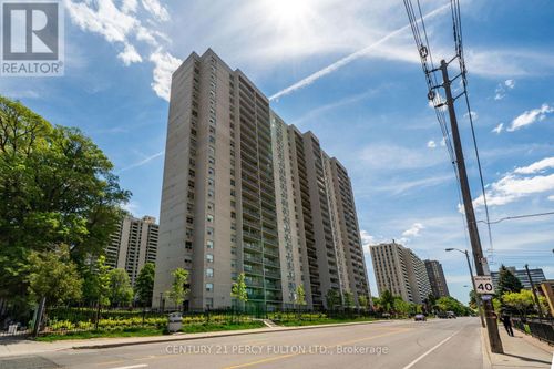 1002-155 Marlee Ave, York, ON, M6B4B5 | Card Image