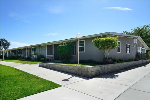 apt-55g-13811 Thunderbird Dr, Seal Beach, CA, 90740-5327 | Card Image