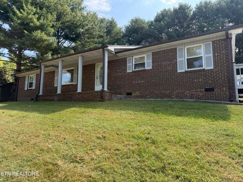 157 Neely Dr, Tazewell, TN, 37879-4545 | Card Image