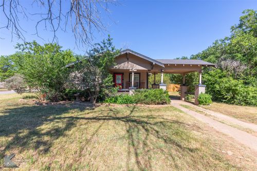 890 Vine St, Abilene, TX, 79602-2349 | Card Image