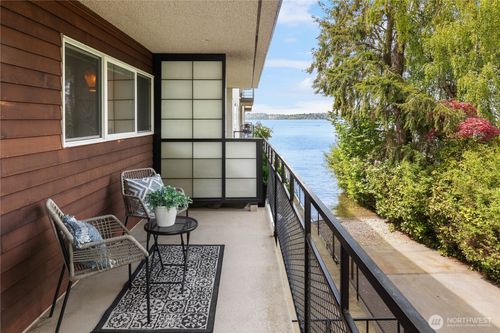 208-6201 Lake Washington Blvd, Kirkland, WA, 98033-3540 | Card Image
