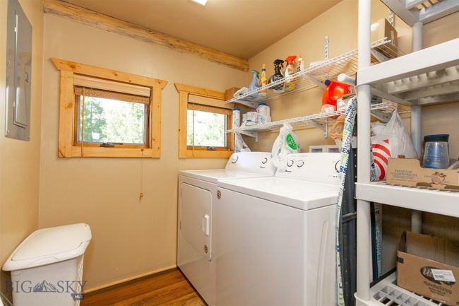 main cabin | Image 7