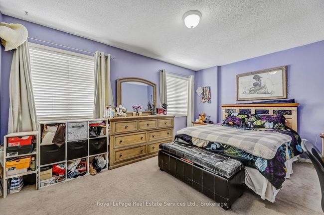 164 Dixon Dr, House other with 4 bedrooms, 3 bathrooms and 2 parking in Milton ON | Image 22