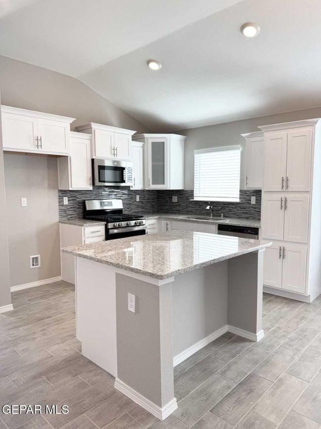 Madison Interior 4 | Image 5