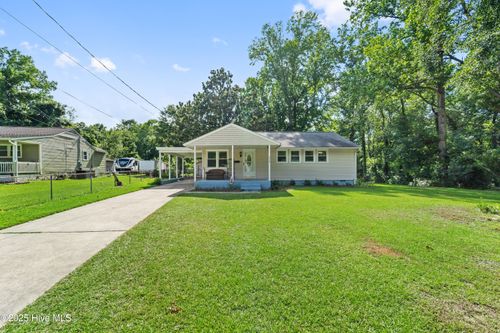 513 Jarman St, Jacksonville, NC, 28540-4913 | Card Image