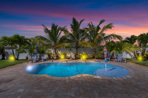 7352 Nw Greenspring St, Port St Lucie, FL, 34987-3048 | Card Image