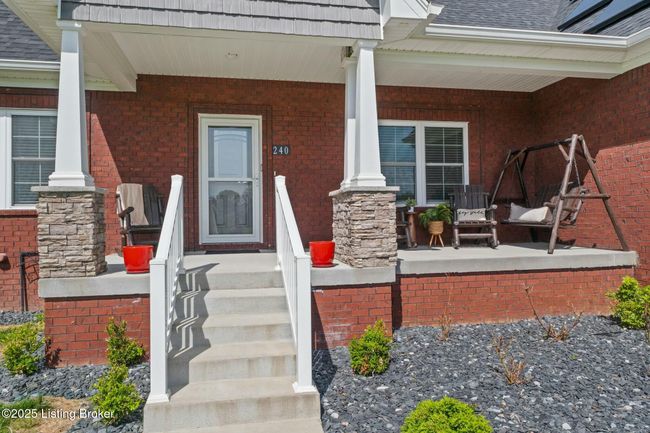 240 Brennan Ct, House other with 3 bedrooms, 2 bathrooms and null parking in Shepherdsville KY | Image 25