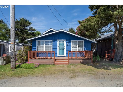 8080 S Minnehaha St, Rockaway Beach, OR, 97136-9740 | Card Image