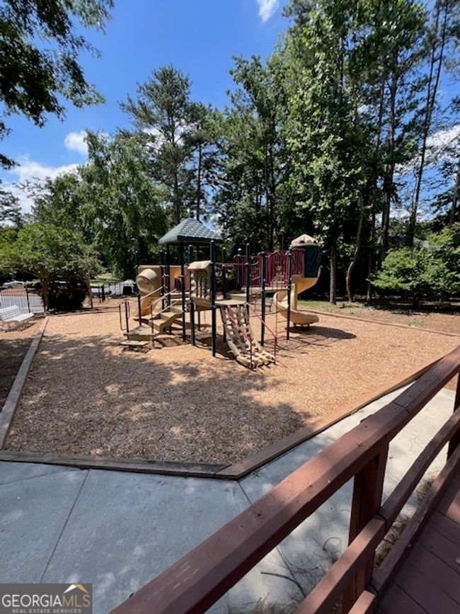 5500 Hampstead Way, House other with 3 bedrooms, 3 bathrooms and null parking in Johns Creek GA | Image 57