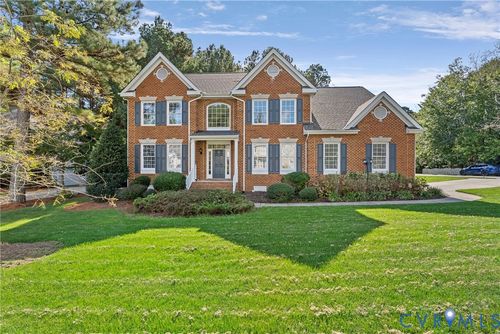8401 Hampton Valley Dr, Chesterfield, VA, 23832-2048 | Card Image
