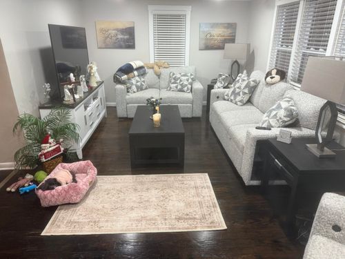 217 E 13th Pl, Hobart, IN, 46342-5947 | Card Image