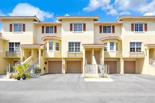 unit-207-738 Ne 90th St, Miami, FL, 33138-3203 | Card Image